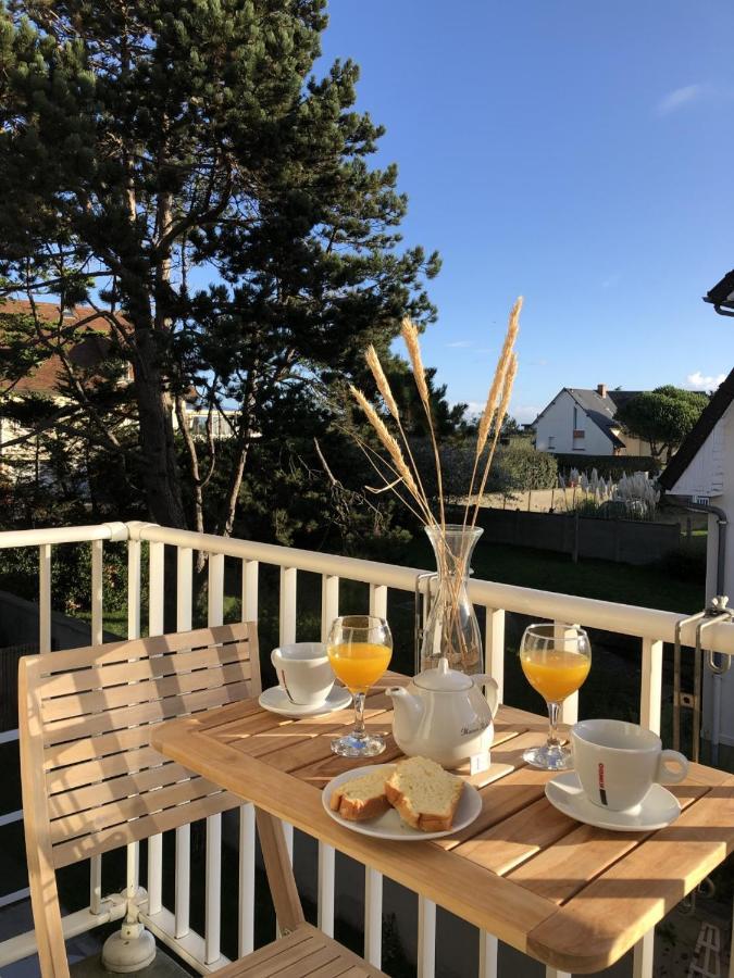 Les Alises Apartment Merville-Franceville-Plage Exterior photo